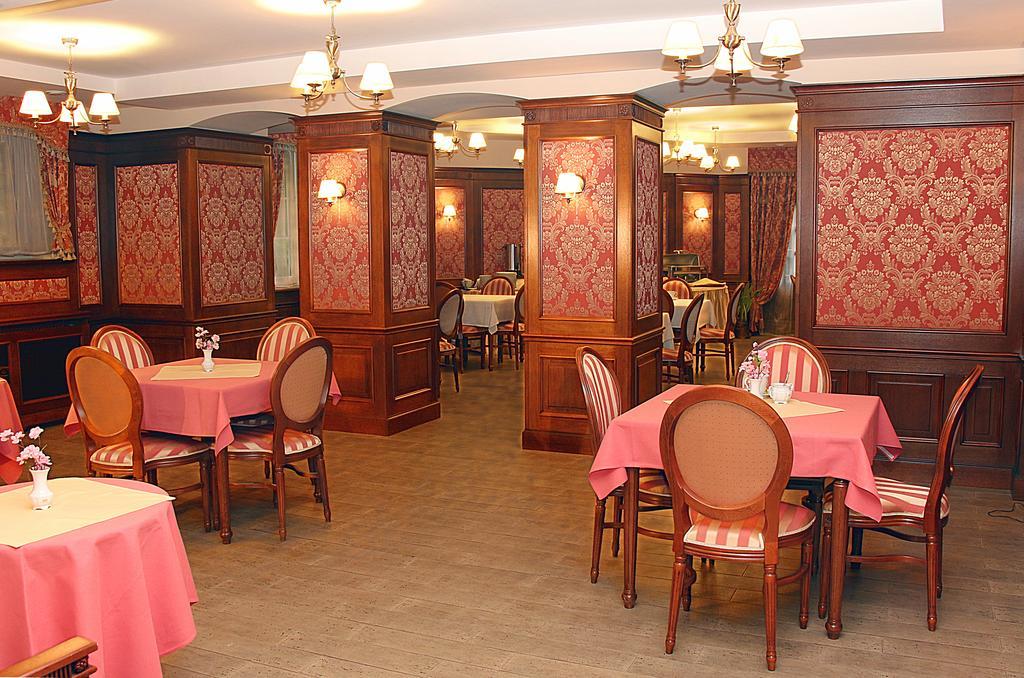 شكلارسكا بوريبا Rezydencja Piastowska المظهر الخارجي الصورة